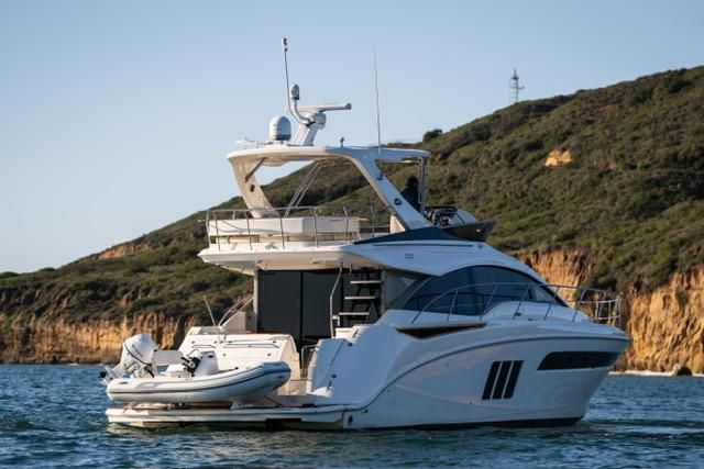 2015 Sea Ray 51 