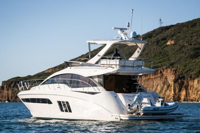 2015 Sea Ray 51 