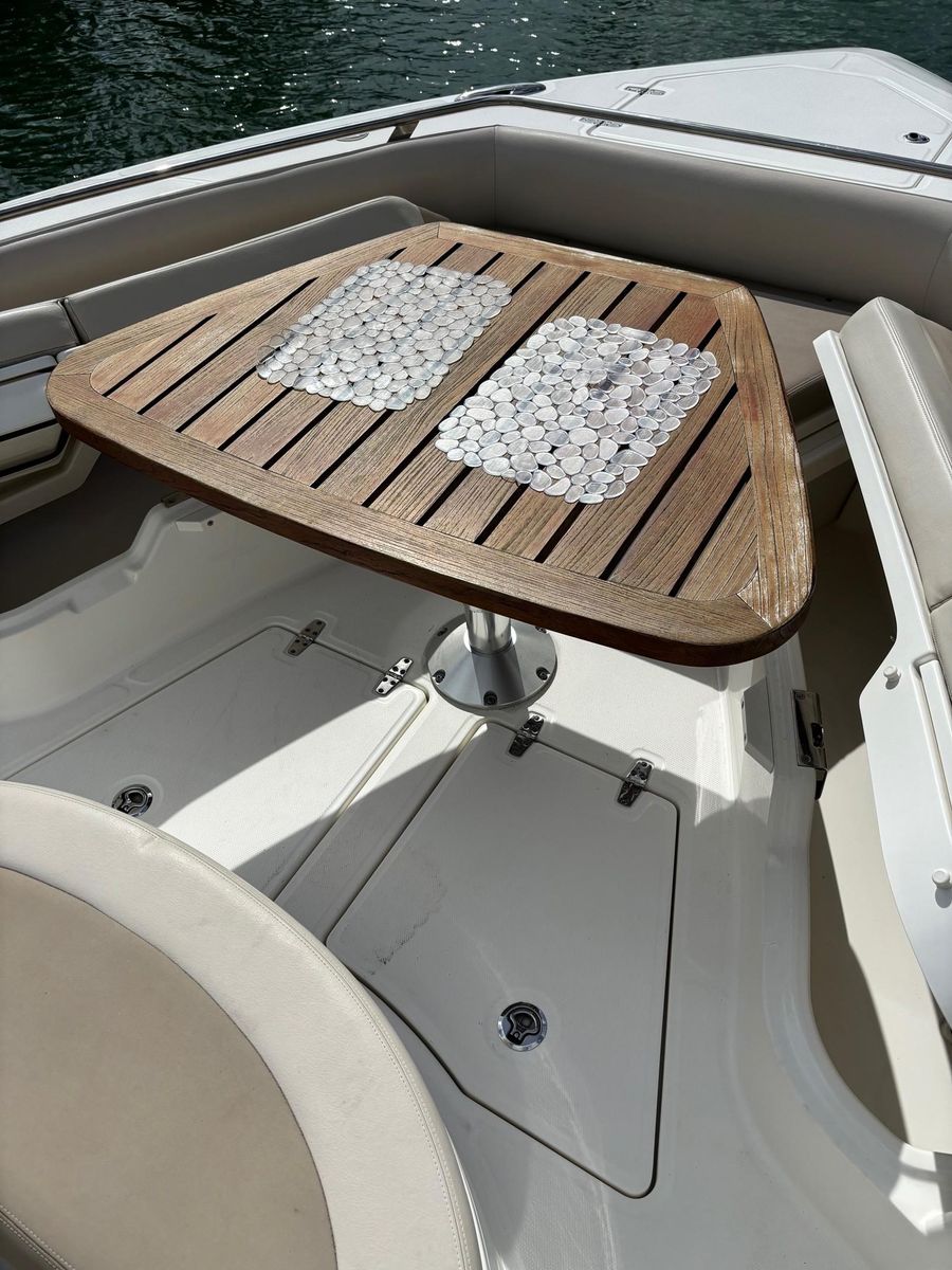 2017 Boston Whaler 42 