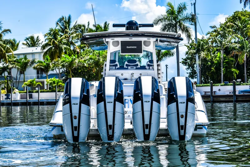 Water Bird Yacht Photos Pics 2025 HCB 42 Lujo boat with four powerful engines on a sunny day.