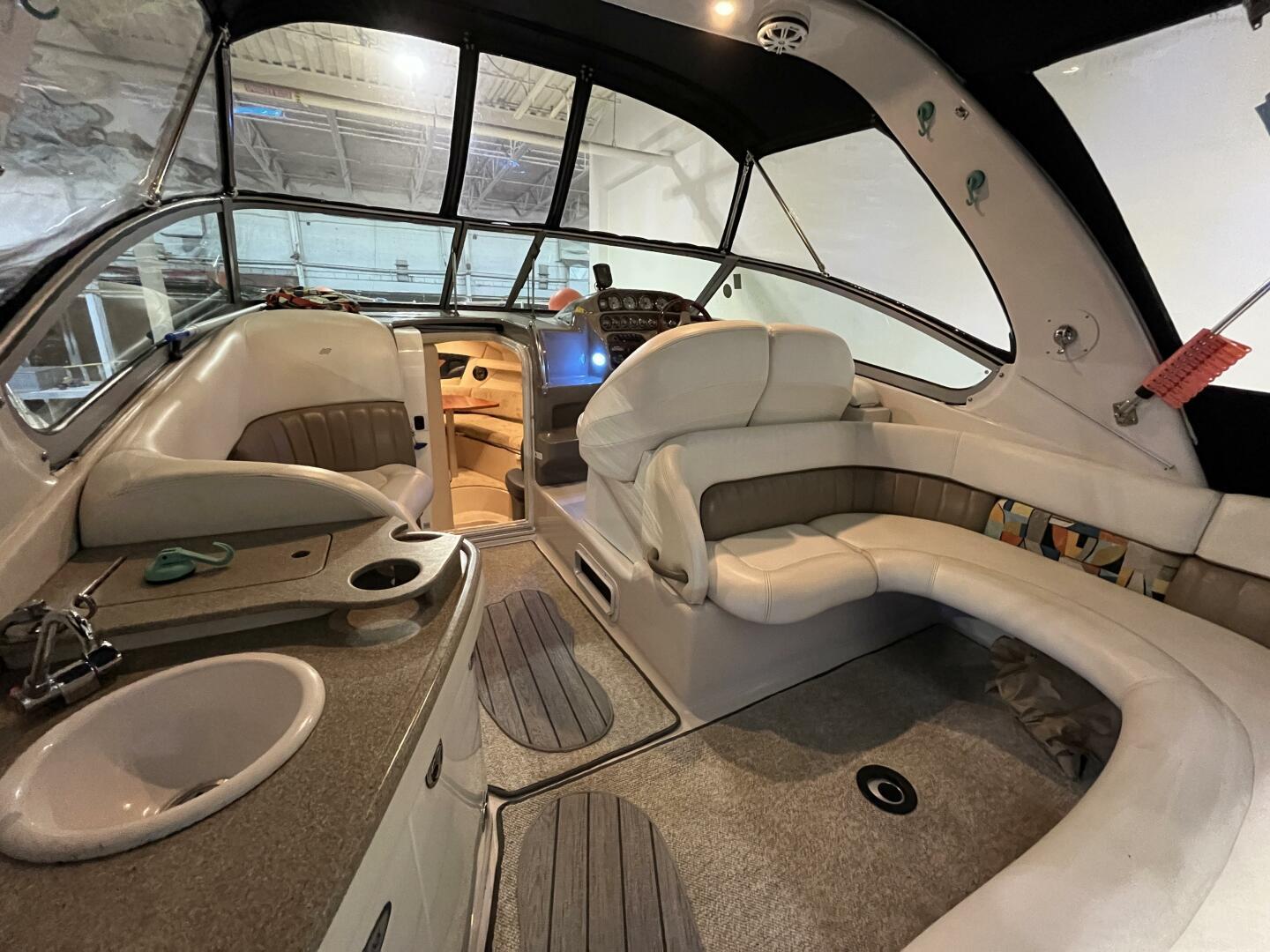 2004 Four Winns 288 Vista Cruiser for sale YachtWorld
