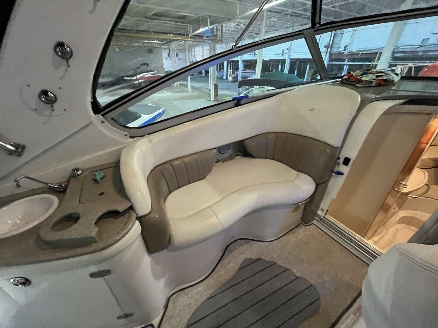 2004 Four Winns 288 Vista Cruiser for sale YachtWorld