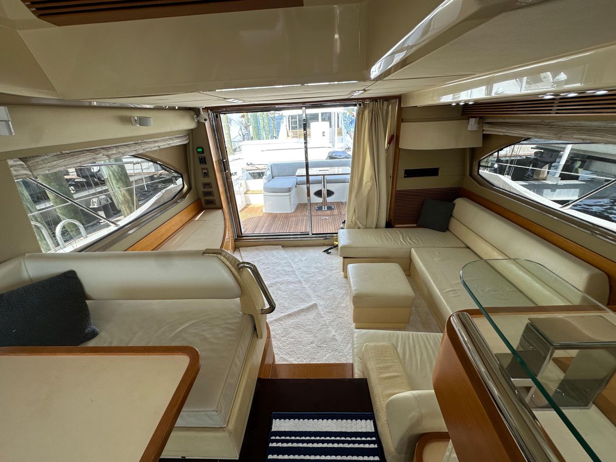 2013 Azimut 53 