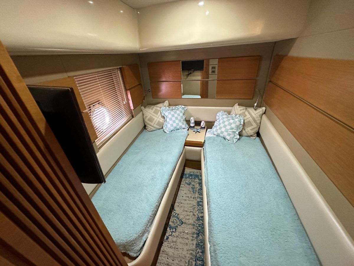 2013 Azimut 53 