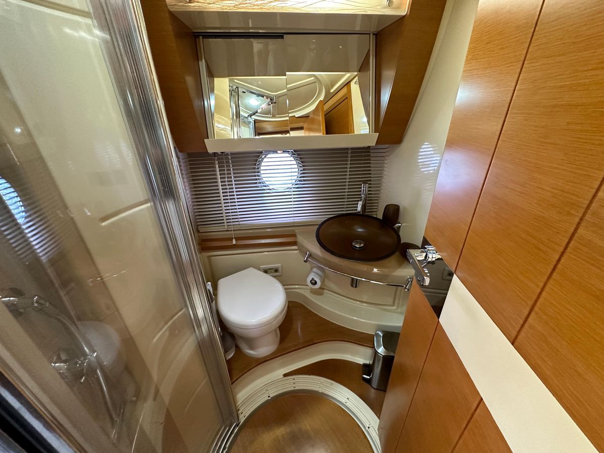2013 Azimut 53 