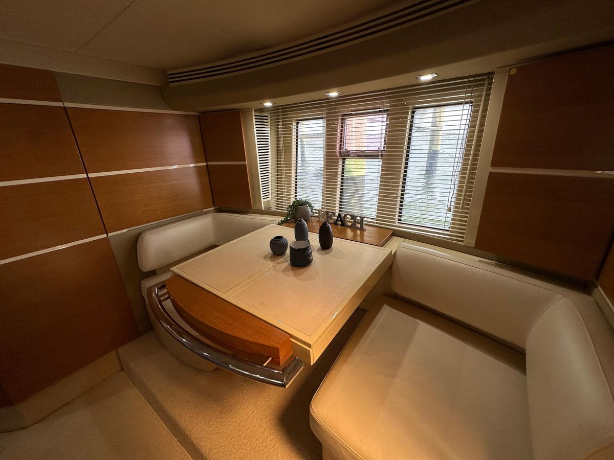 2013 Azimut 53 