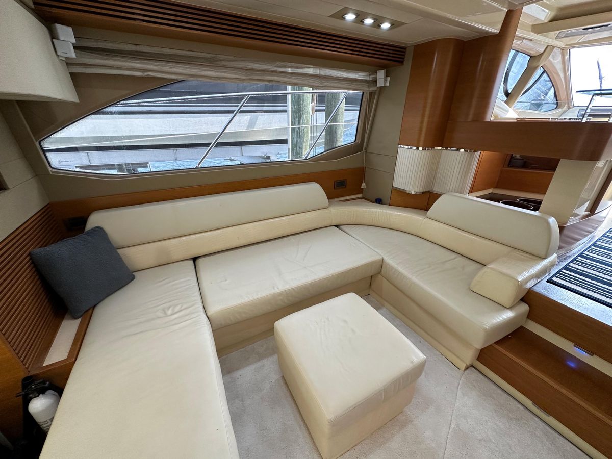 2013 Azimut 53 
