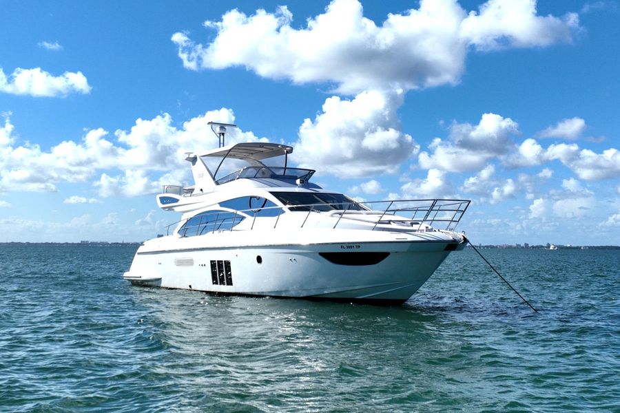 2013 Azimut 53 Flybridge