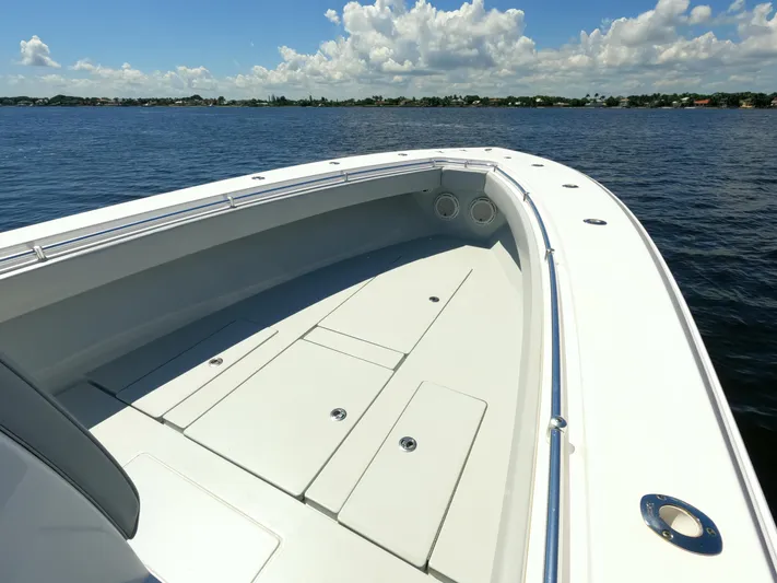 G-force Yacht Photos Pics 