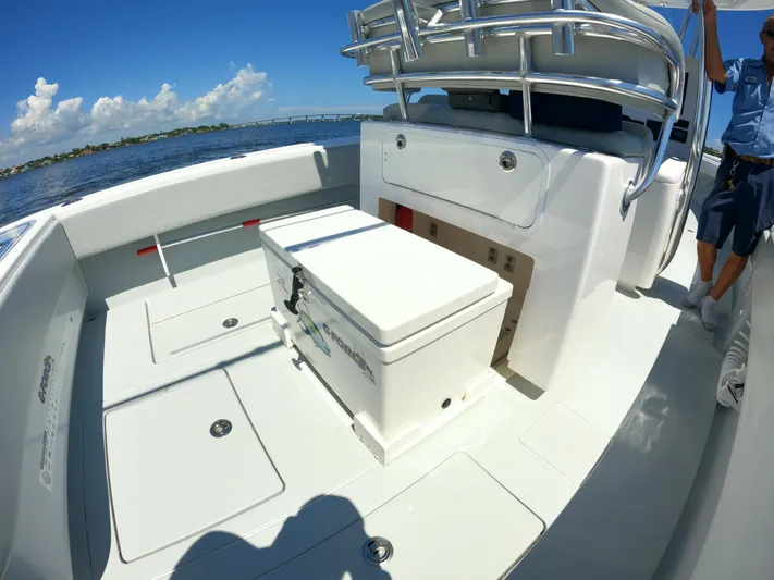 G-force Yacht Photos Pics 