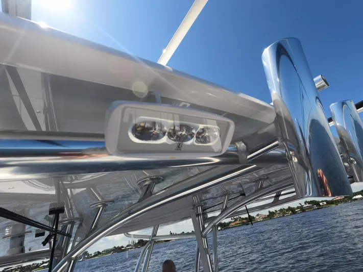 G-force Yacht Photos Pics 