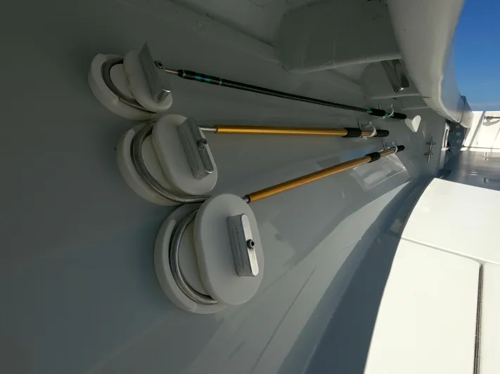 G-force Yacht Photos Pics 