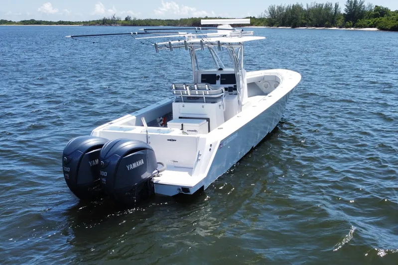 G-force Yacht Photos Pics 