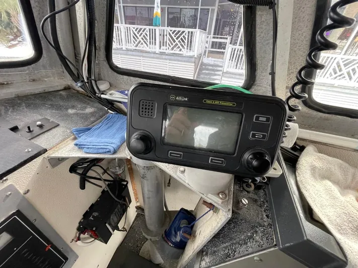 Super Voyager III Yacht Photos Pics Interior of a 1972 Swiftships commercial passenger vessel with navigation equipment.