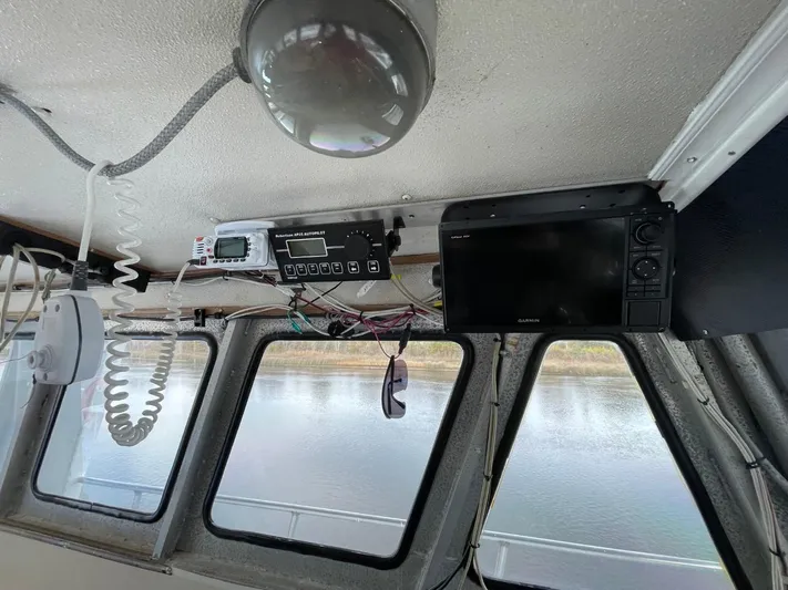 Super Voyager III Yacht Photos Pics Interior view of a 1972 Swiftships Commercial Passenger boat with navigation equipment.