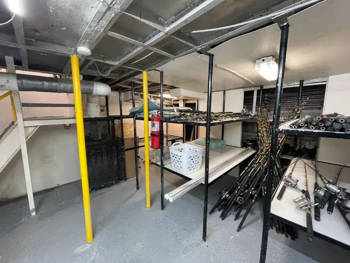 Super Voyager III Yacht Photos Pics 