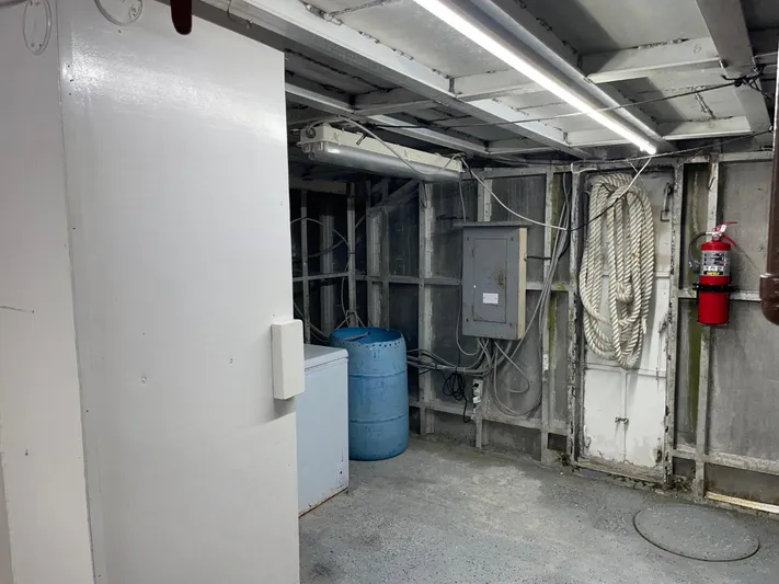 Super Voyager III Yacht Photos Pics 