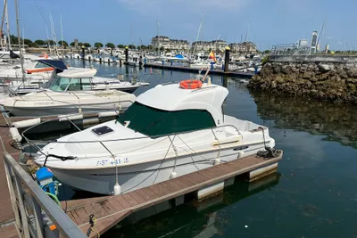 2010 Custom Bénétau Antares 650 HB