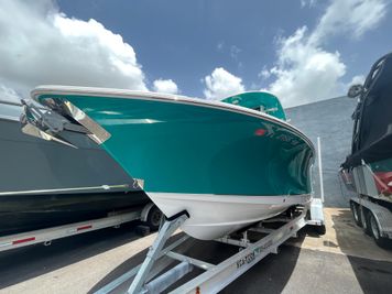 Sea Hunt Ultra 265 SE