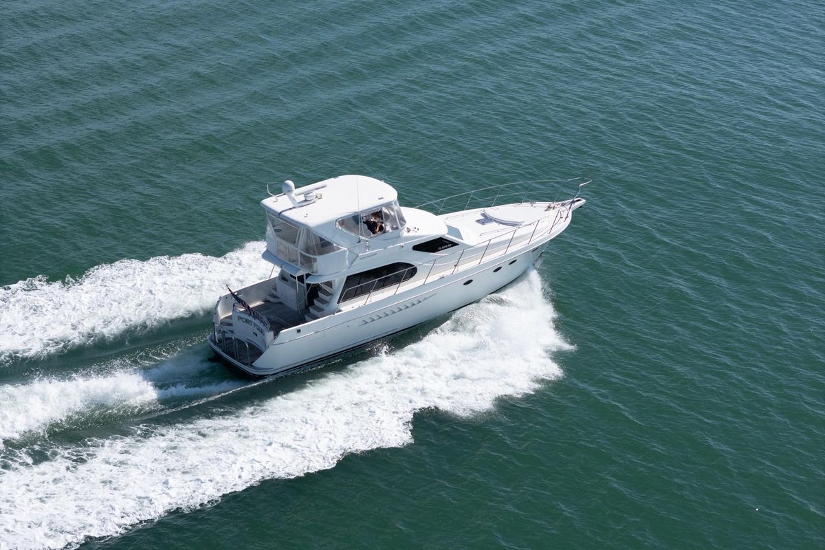 2007 Ocean Alexander 52 