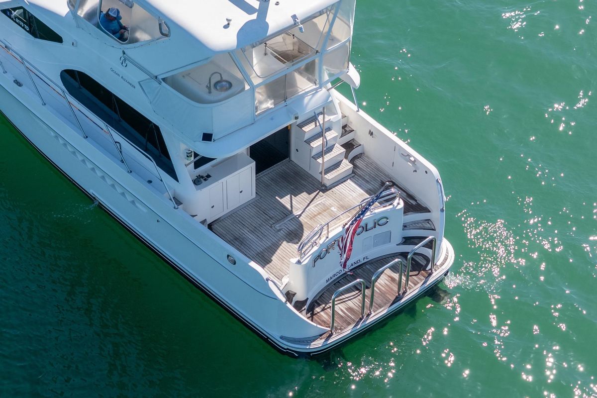 2007 Ocean Alexander 52 