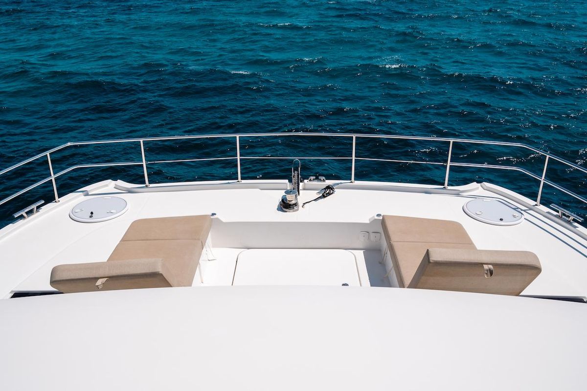 2022 Fountaine Pajot 44 