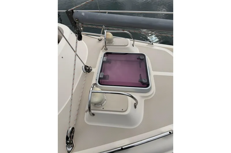  Yacht Photos Pics 2008 Island Packet SP Cruiser deck with hatch and railing details.