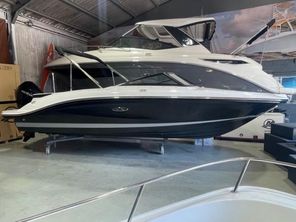 2022 Sea Ray SPX 210 HORS BORD
