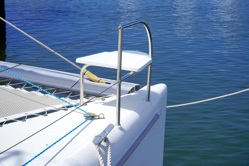 Red Yacht Photos Pics 