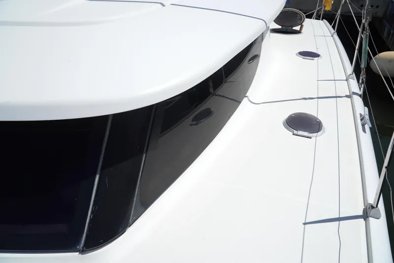 Red Yacht Photos Pics 