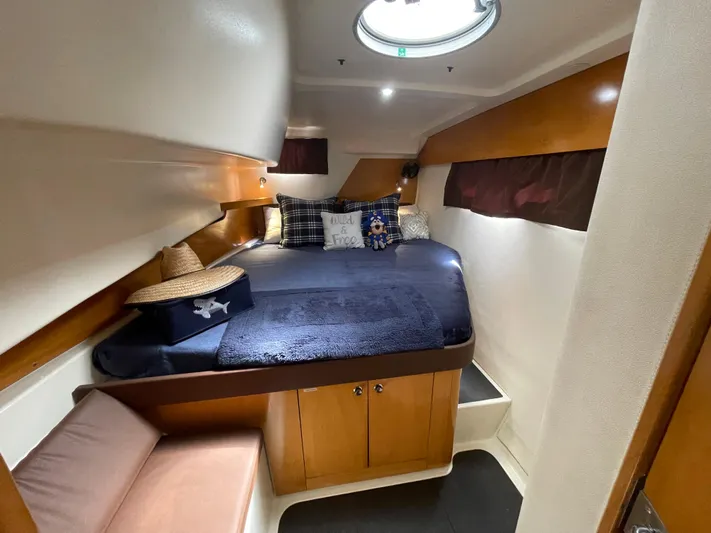 Red Yacht Photos Pics 