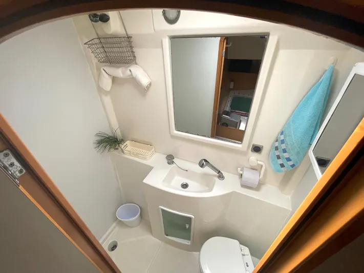 Red Yacht Photos Pics 