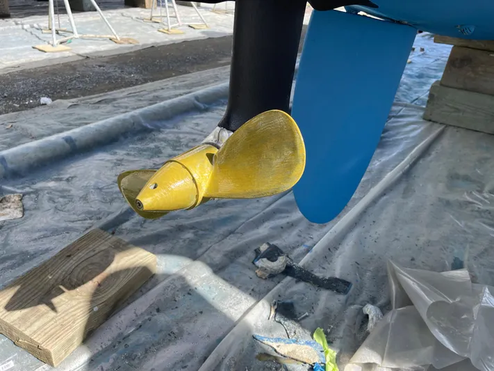 Red Yacht Photos Pics 