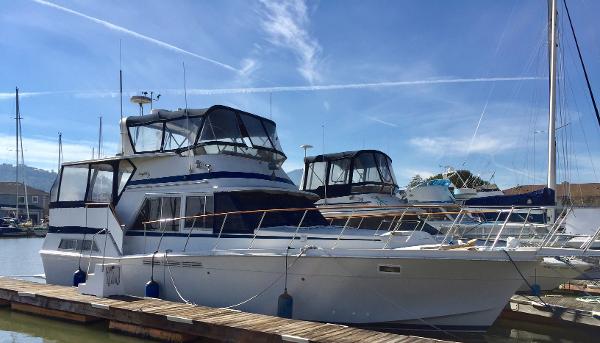 1984 Uniflite Motoryacht