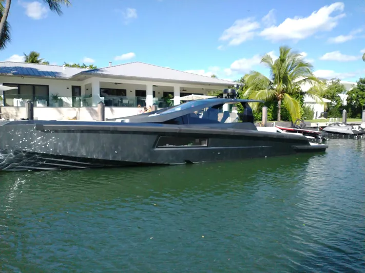 Maclean Yacht Photos Pics 