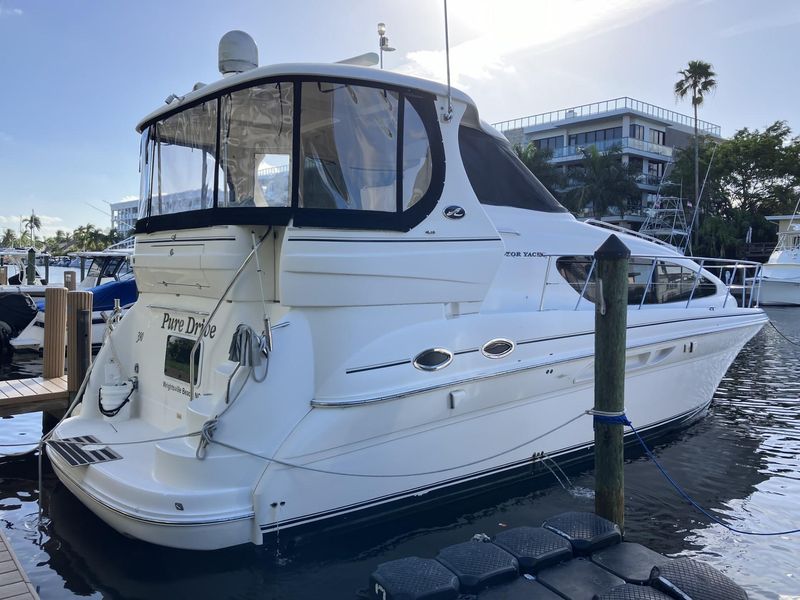 2005 Sea Ray 39' Motor Yacht