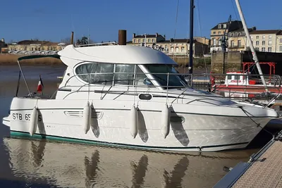 2002 Jeanneau Merry Fisher 805