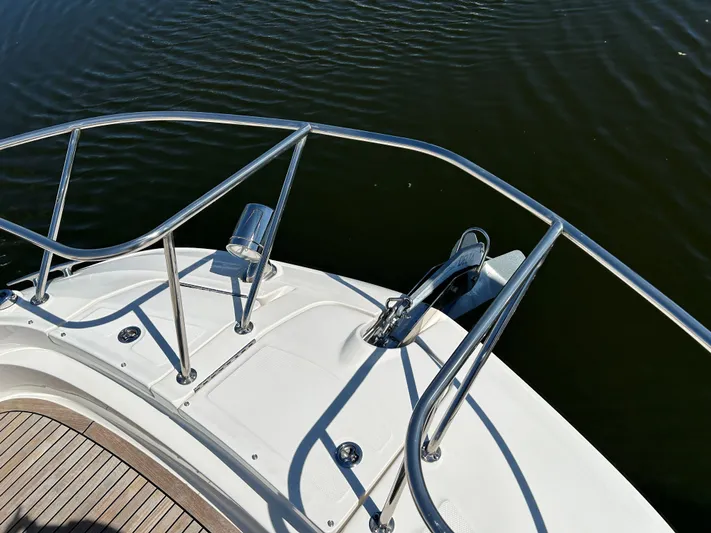  Yacht Photos Pics Bow of 2021 Sea Ray 320 DA boat with stainless steel railings.