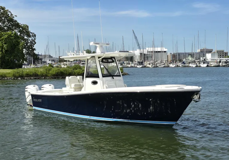 Sea Vixen Yacht Photos Pics 