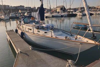 1981 Contessa 32