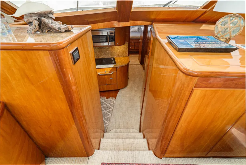 Nick Of Time Yacht Photos Pics 