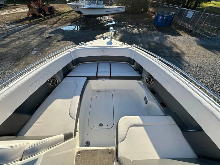  Yacht Photos Pics 2016 Chaparral 337SSX boat interior with spacious seating and speakers.