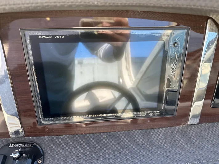  Yacht Photos Pics GPS display on 2016 Chaparral 337SSX boat dashboard.