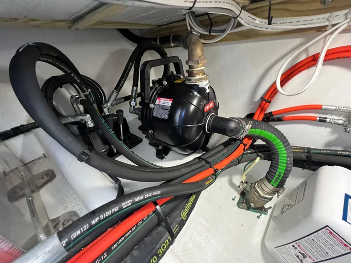 Lady Grace Yacht Photos Pics 