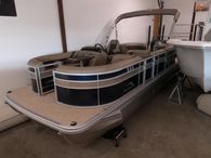 2023 Bennington 23 SXSRC