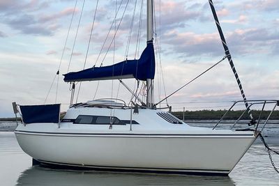 1995 Hunter Horizon 23