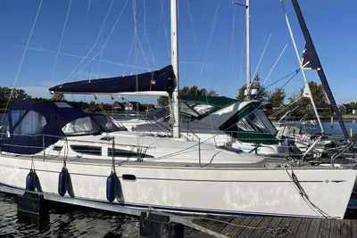 2005 Jeanneau Sun Odyssey 35