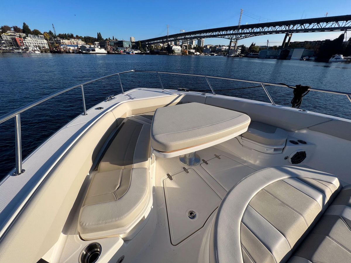 2023 Boston Whaler 42 