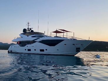 2017 115' 7'' Sunseeker-116 Yacht Alicante, ES