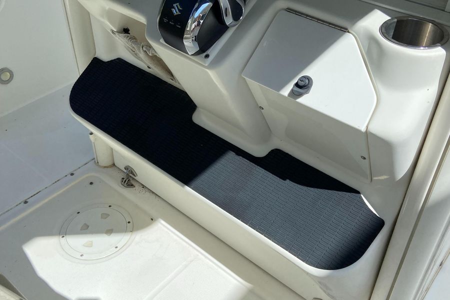 2008 Everglades 290 Pilot